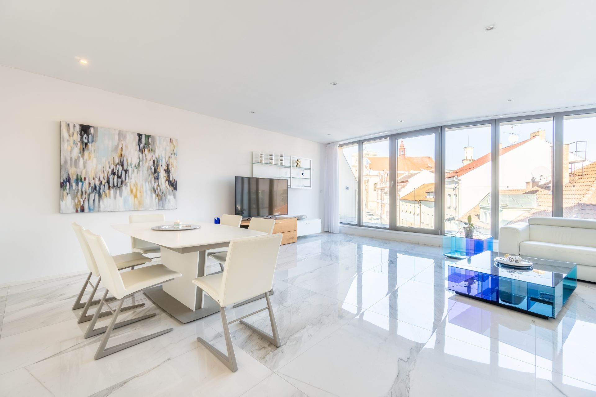 Exkluzivní prodej luxusního bytu s nadčasovým designem v centru Mladé Boleslavi