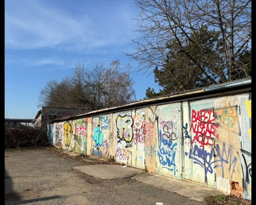 Prodej řadové garáže, Praha 4 Michle